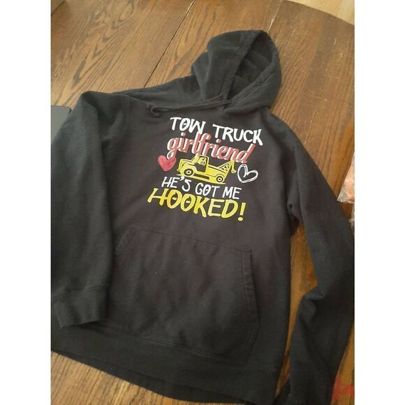 Large Tow Truck Girlfriend Got Me Hooked Long Sleeve Pullover Hoodie Sweatshirt - Picture 1 of 4